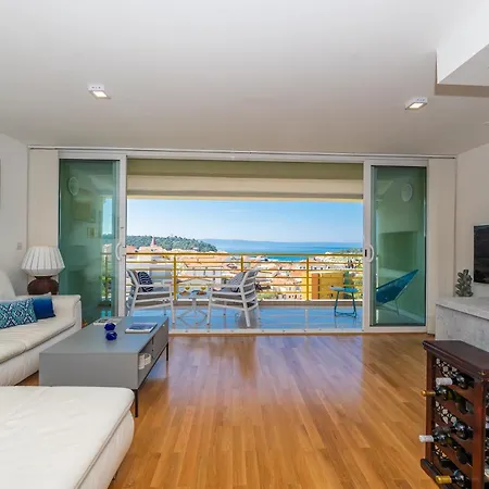 Luxurious Penthouse Style Kovacic