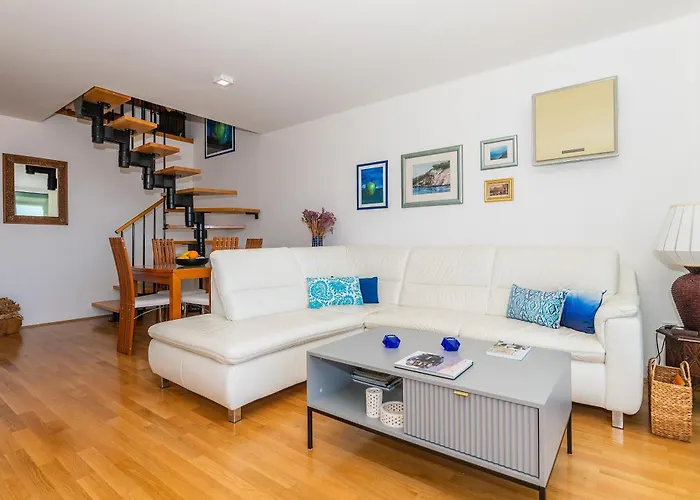 Luxurious Penthouse Style Appartement Kovacic