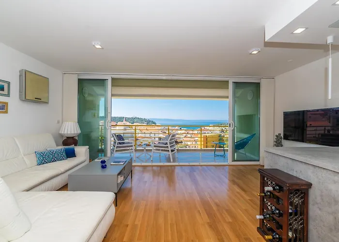 Luxurious Penthouse Style Kovacic